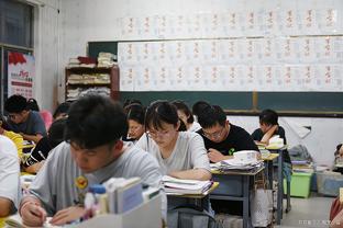 「转会中心」拜仁报价特里皮尔遭拒｜本泽马辟谣离队传闻